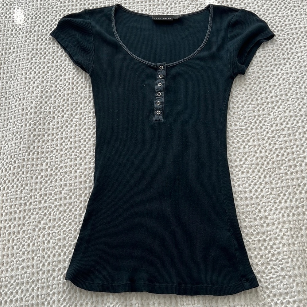Ribbed Knit Vintage Wash Black TShirt